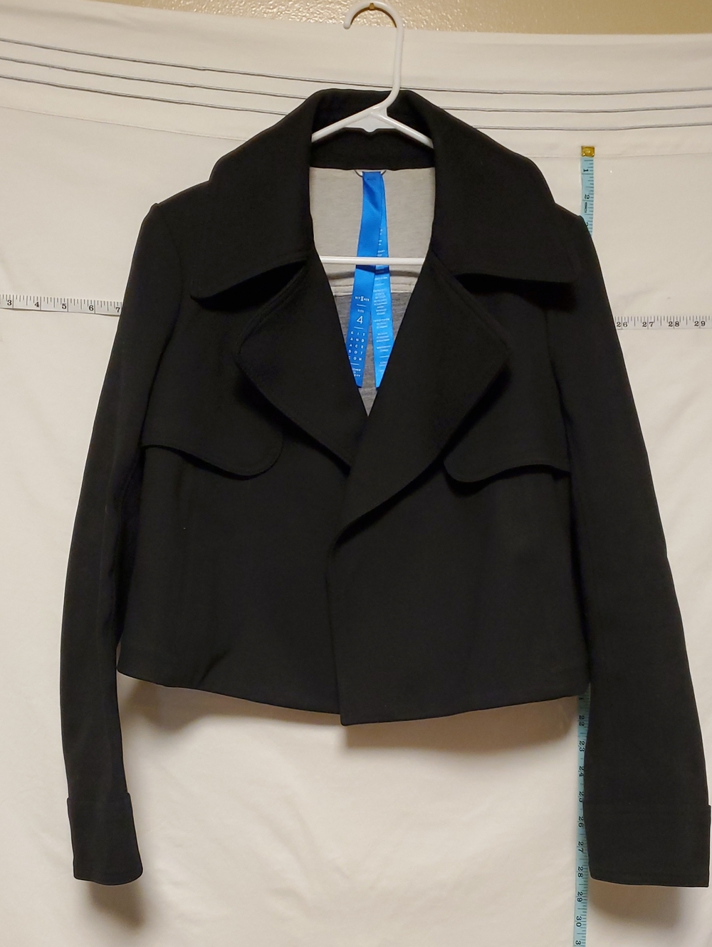Kit and Ace Black Womens Cropped Blazer Jacket Sz4 Minimalist Office Capsule